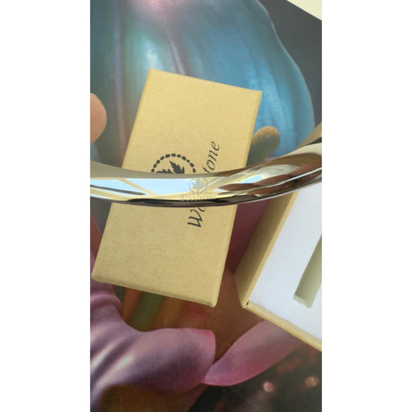 Women's Woodstone One Size Silver & Brown Wood Inlay Cuff Bracelet BNIB - Picture 4 of 4